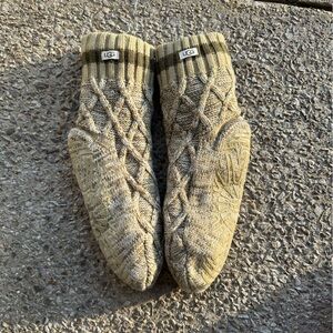 UGG Textured Knit Slipper Socks in Beige and Cream